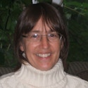 Portrait photo of Lisa Brown