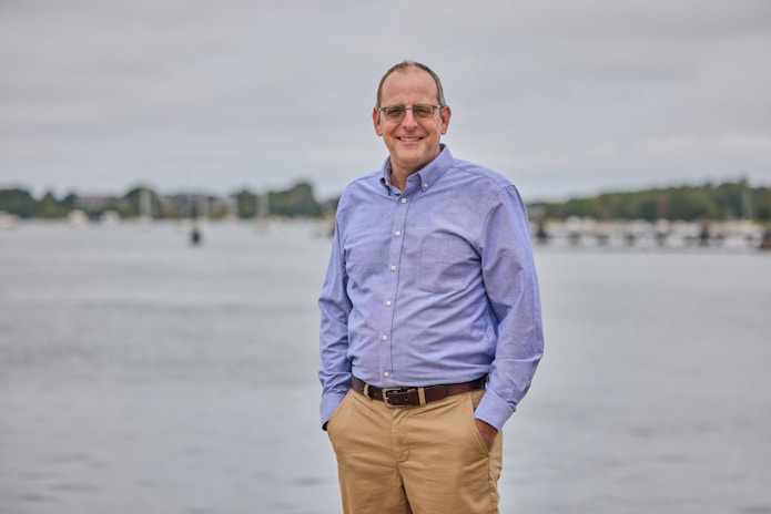Portrait of Benjamin Van Mooy, Simons Collaboration on Ocean Processes and Ecology Investigator and 2024 MacArthur Fellow.